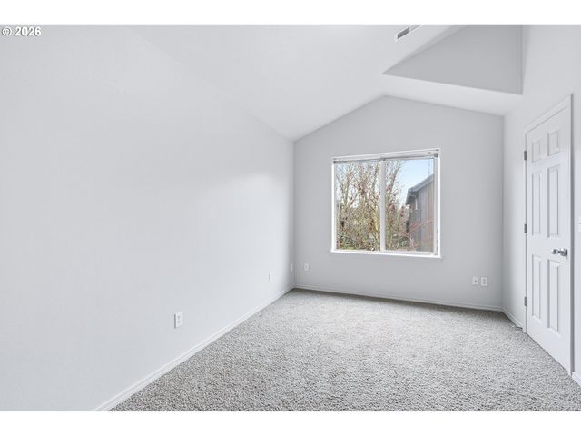 1450 Ne EDGEFIELD St, Hillsboro, OR 97124