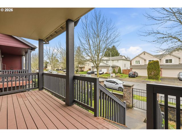 1450 Ne EDGEFIELD St, Hillsboro, OR 97124