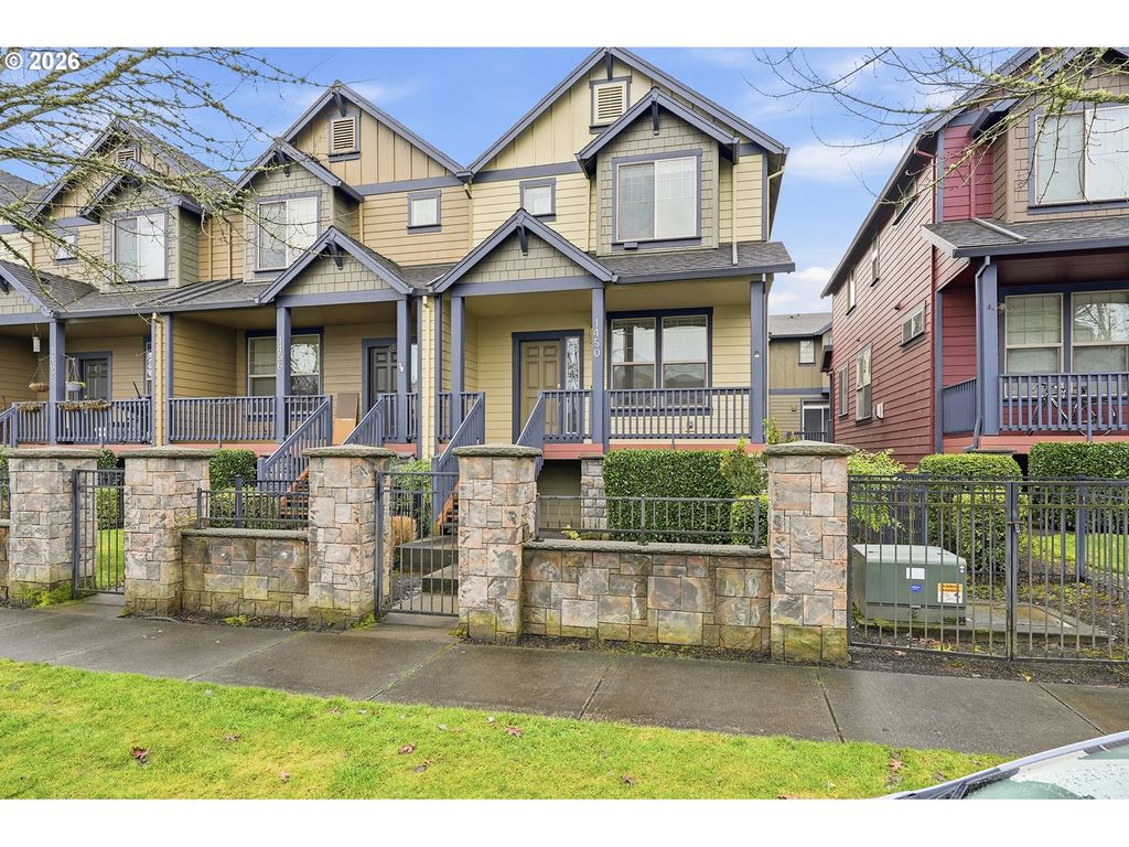 1450 Ne EDGEFIELD St, Hillsboro, OR 97124
