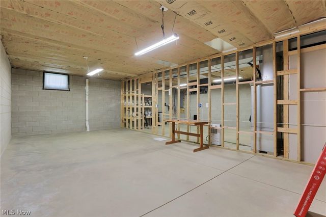 14953 King Road, Howard, OH 43028