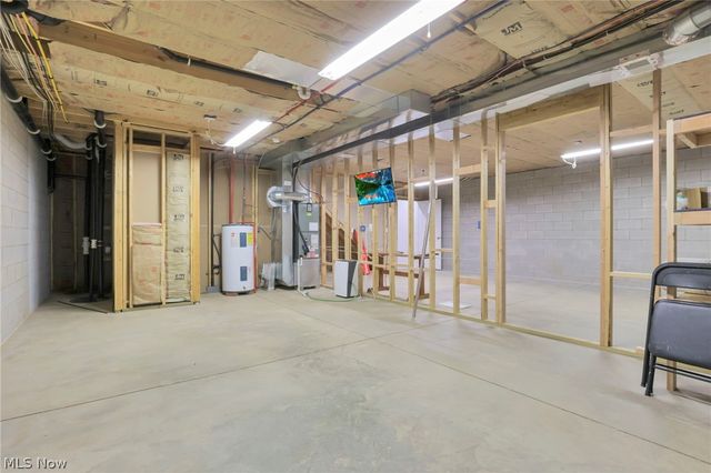 14953 King Road, Howard, OH 43028