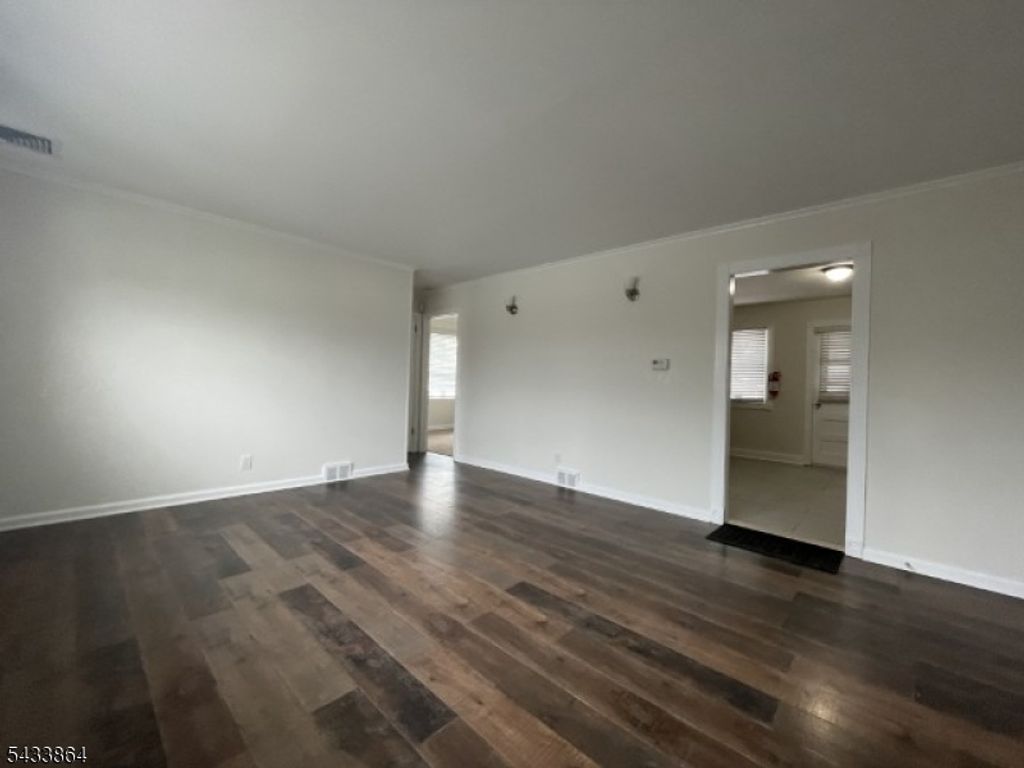 1584 Walker Ave, Union Twp., NJ 07083 — photo 2