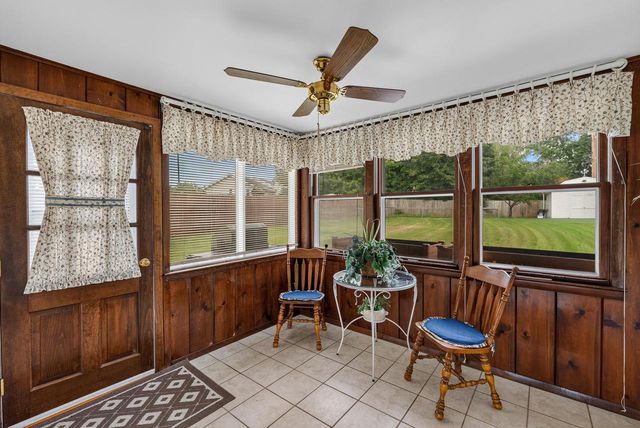 W154N6431 Marvel DRIVE, Menomonee Falls, WI 53051