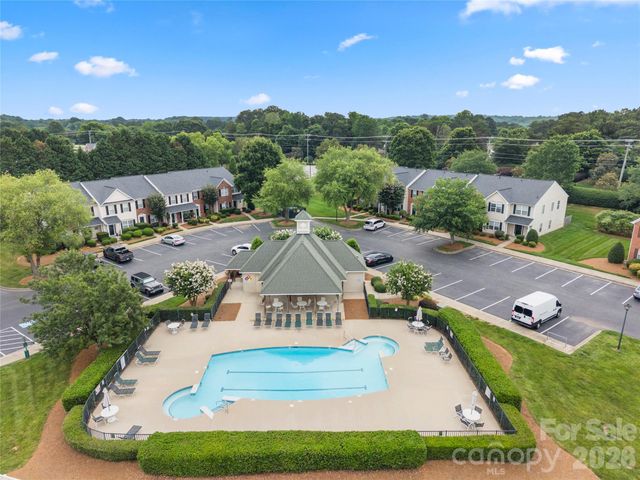 7641 Bluff Point Lane, Denver, NC 28037