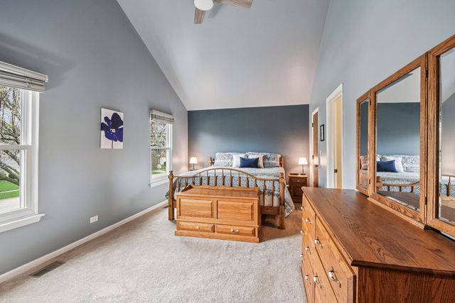 4425 Castlebar Lane, Hanover Park, IL 60133