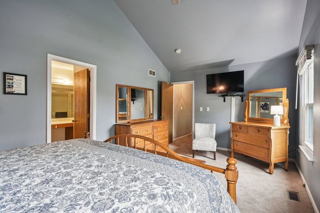 4425 Castlebar Lane, Hanover Park, IL 60133