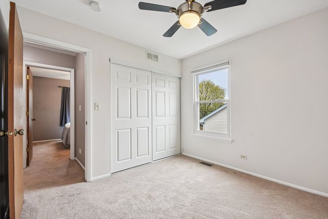 4425 Castlebar Lane, Hanover Park, IL 60133