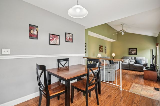 4425 Castlebar Lane, Hanover Park, IL 60133