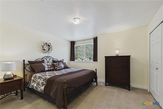 1152 Berry Creek Drive, Schertz, TX 78154
