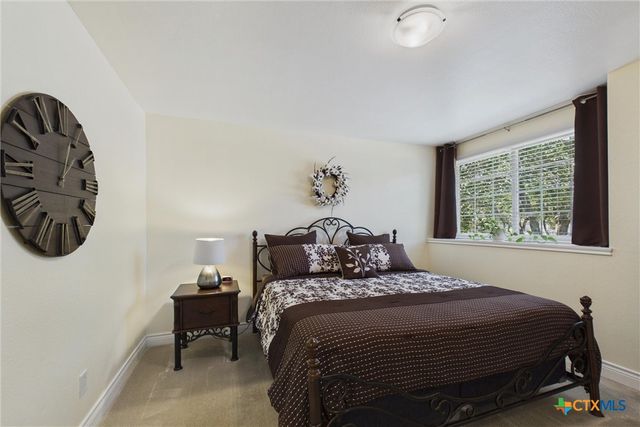 1152 Berry Creek Drive, Schertz, TX 78154