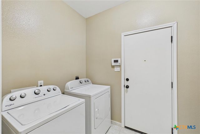 1152 Berry Creek Drive, Schertz, TX 78154