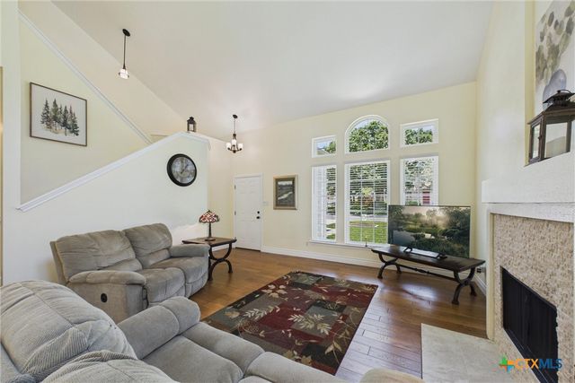 1152 Berry Creek Drive, Schertz, TX 78154
