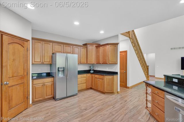 4053 Rolling Acres Drive, Hartland Township, MI 48353