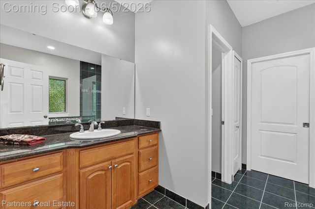 4053 Rolling Acres Drive, Hartland Township, MI 48353
