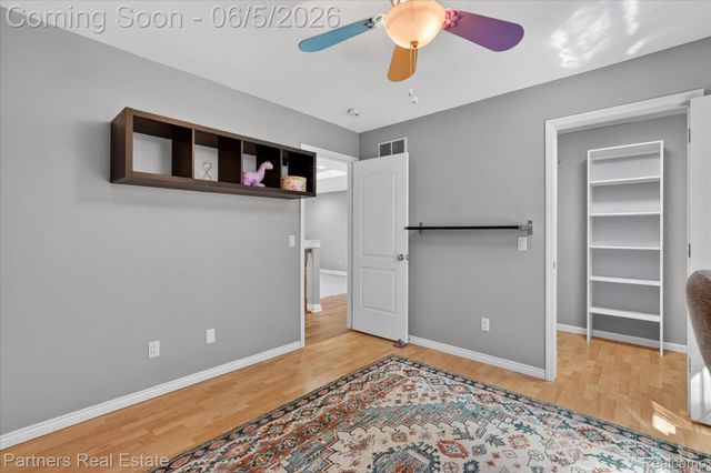 4053 Rolling Acres Drive, Hartland Township, MI 48353