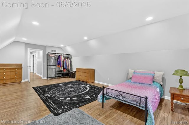 4053 Rolling Acres Drive, Hartland Township, MI 48353