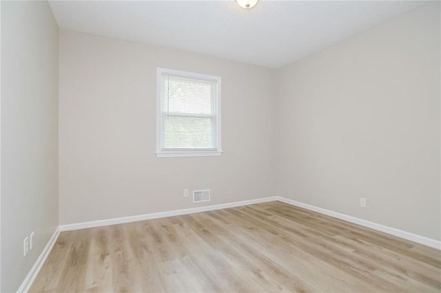 11716 E 60th Terrace, Kansas City, MO 64133