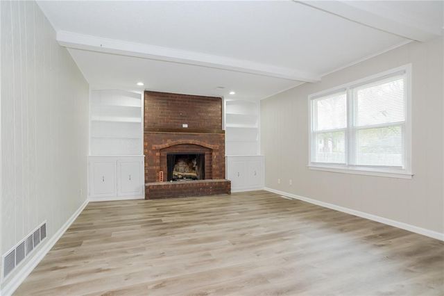 11716 E 60th Terrace, Kansas City, MO 64133