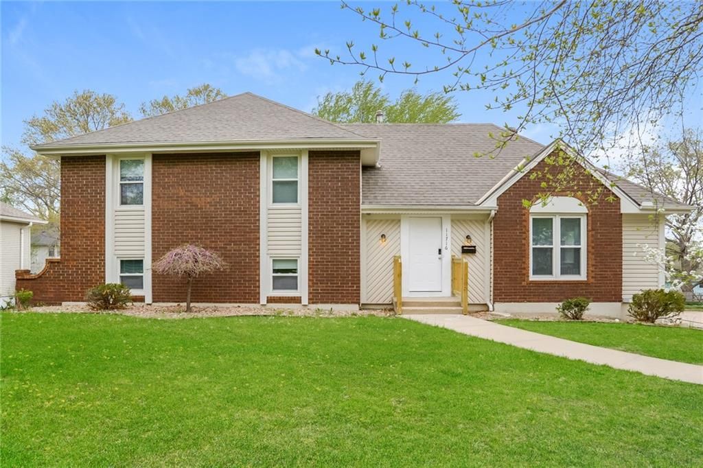 11716 E 60th Terrace, Kansas City, MO 64133