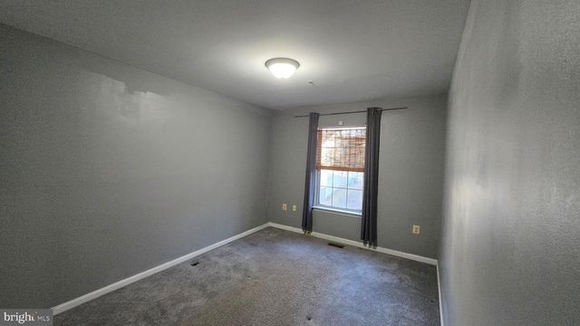 6565 RONALD RD, Capitol Heights, MD 20743