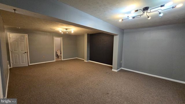 6565 RONALD RD, Capitol Heights, MD 20743