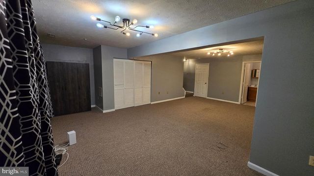 6565 RONALD RD, Capitol Heights, MD 20743