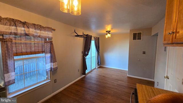 6565 RONALD RD, Capitol Heights, MD 20743