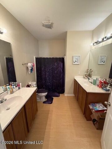 2012 Napoleon Street, A&B, Ocean Springs, MS 39564