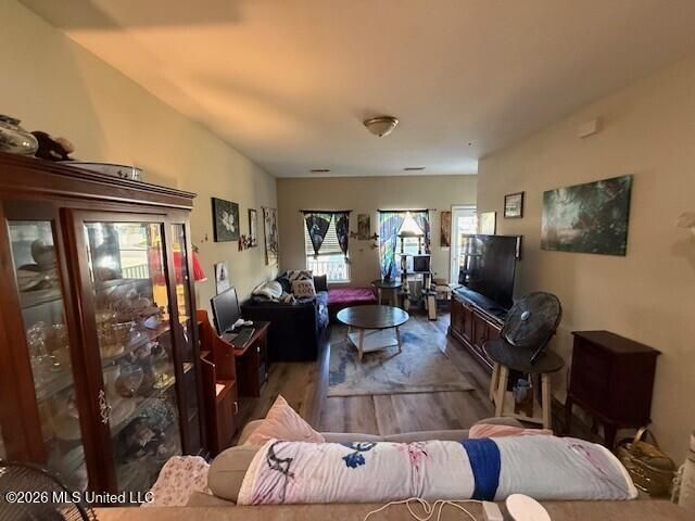 2012 Napoleon Street, A&B, Ocean Springs, MS 39564