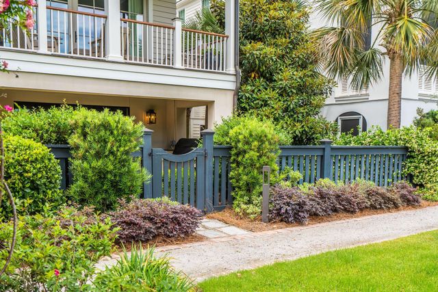 78 Halsey Boulevard, Charleston, SC 29401