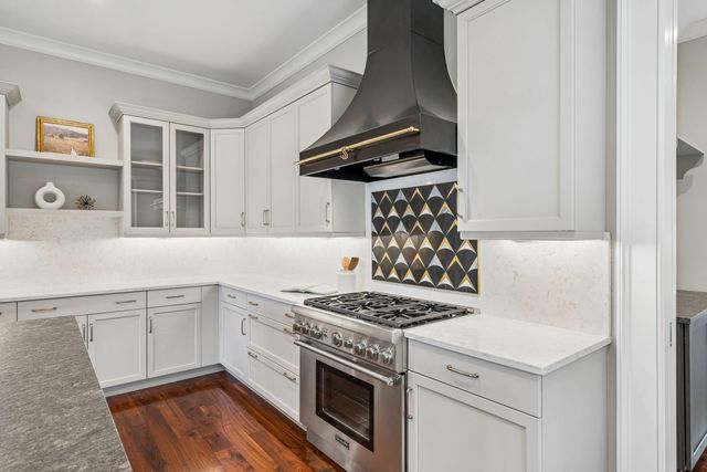 78 Halsey Boulevard, Charleston, SC 29401