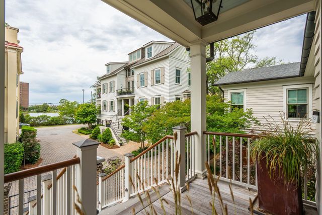 78 Halsey Boulevard, Charleston, SC 29401
