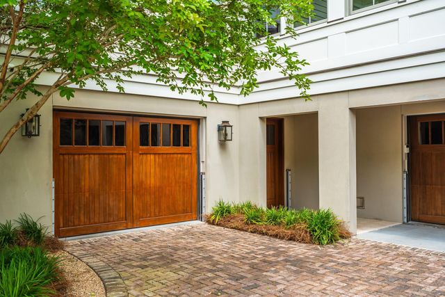 78 Halsey Boulevard, Charleston, SC 29401
