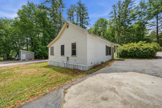 79 Lynchville Park Road, Goffstown, NH 03045