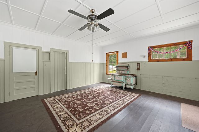 79 Lynchville Park Road, Goffstown, NH 03045