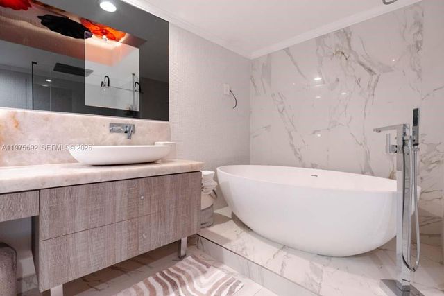 1800 S Ocean Dr 310, Hallandale Beach, FL 33009