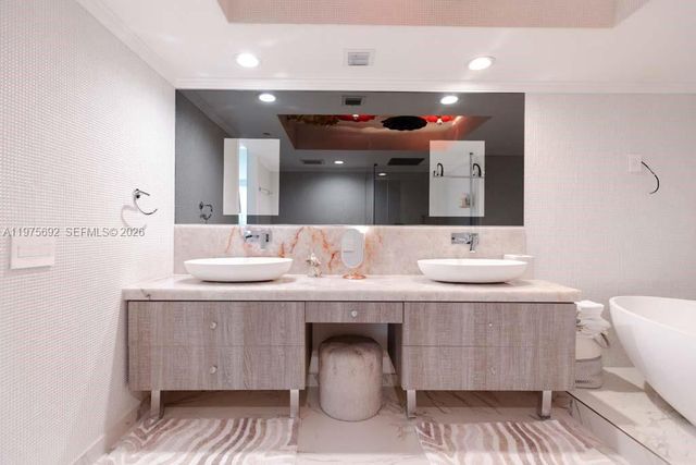 1800 S Ocean Dr 310, Hallandale Beach, FL 33009