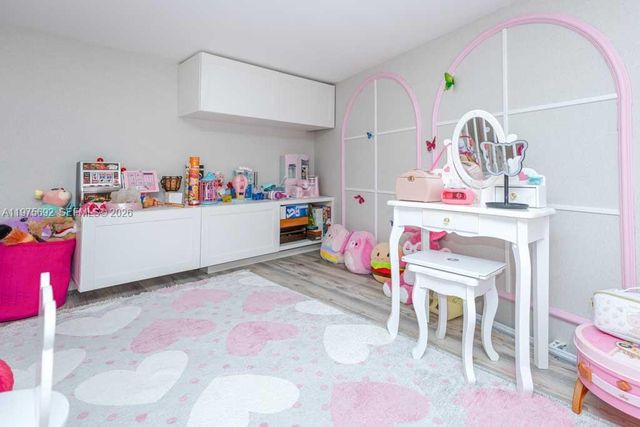 1800 S Ocean Dr 310, Hallandale Beach, FL 33009