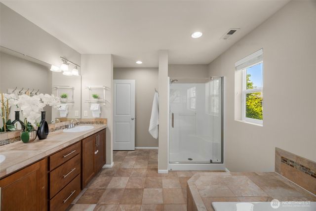 17806 39th Avenue SE, Bothell, WA 98012