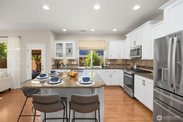 17806 39th Avenue SE, Bothell, WA 98012