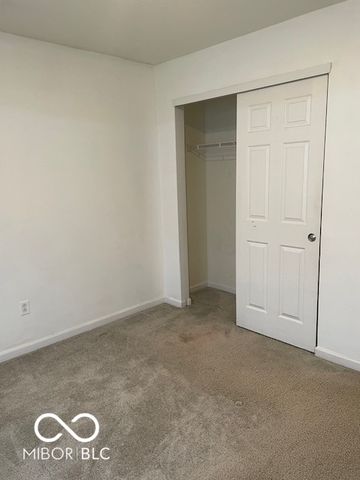 12075 Country Side Drive, Indianapolis, IN 46229