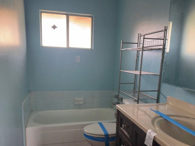 988 Laurel Avenue, Lindsay, CA 93247