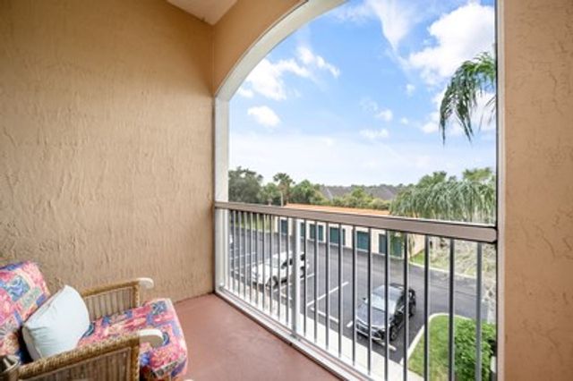 1550 S 42nd Circle 309, Vero Beach, FL 32967