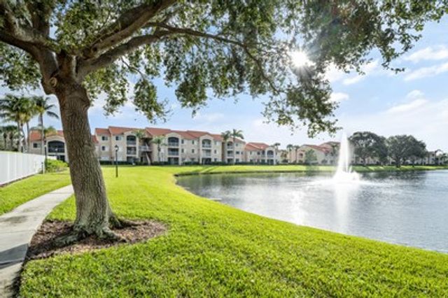 1550 S 42nd Circle 309, Vero Beach, FL 32967