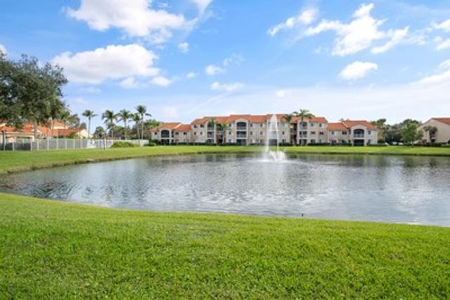 1550 S 42nd Circle 309, Vero Beach, FL 32967