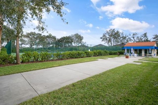 1550 S 42nd Circle 309, Vero Beach, FL 32967