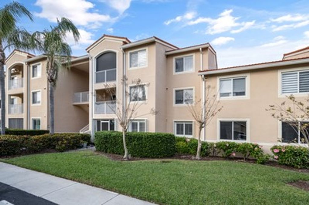 1550 S 42nd Circle 309, Vero Beach, FL 32967