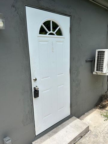 2739 Lincoln Street Apartment 1, Hollywood, FL 33020