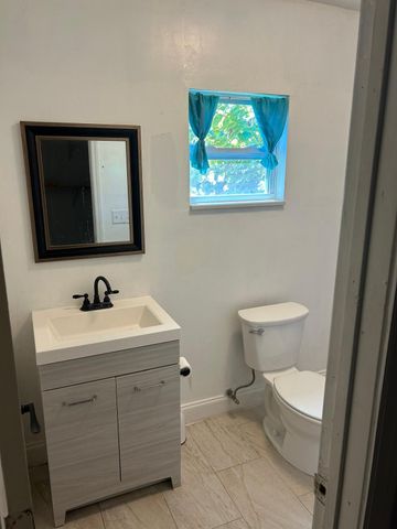 2739 Lincoln Street Apartment 1, Hollywood, FL 33020