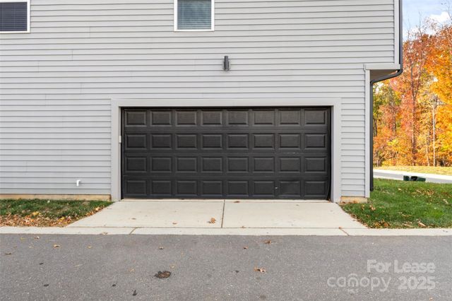 920 Blu Central Road, Charlotte, NC 28134